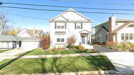 Sale closed in Glen Ellyn: $800,000 for a single-family home