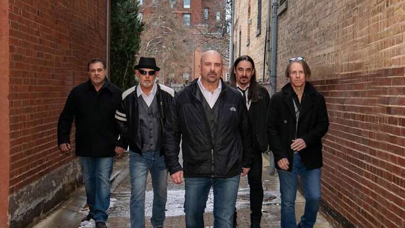 Hairbanger’s Ball, Hi Infidelity to rock Naperville’s Last Fling