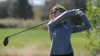 Photos: IHSA Class 1A Johnsburg Girls Golf Regional