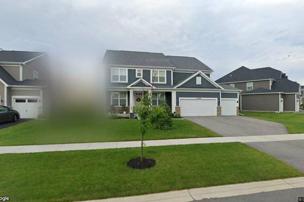 Naperville: Single-family home goes for $900,000