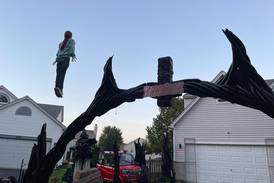 Plainfield ‘Stranger Things’ Halloween display back with even more fright