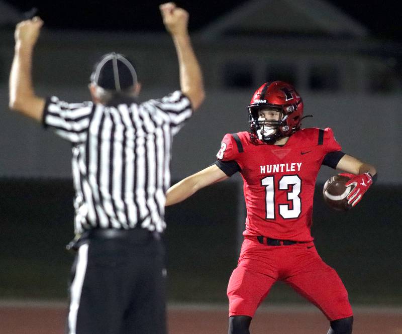 Huntley’s Kyle Ziebell enters the end zone on a touchdown reception against Cary-Grove in varsity football at Huntley High School in Huntley on Friday, Sept. 19, 2025.