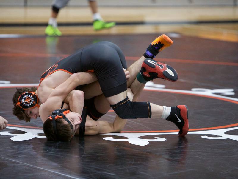 Boys wrestling: Dom Munaretto, St. Charles East  reload for another potential banner season ahead
