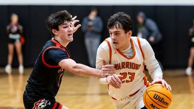 Lincoln-Way Central uneven effort still nets win over Lincoln-Way West