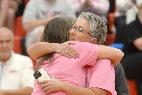 Fulton High School’s ‘Volley for the Cure’ benefits Sanquist family