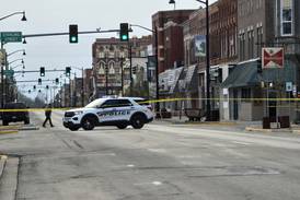 Teen dies in Streator shooting, arriving to emergency room in 1 of 2 vehicles involved, police say