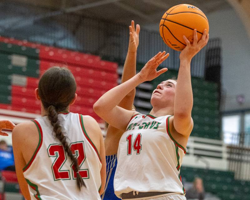 L-P's Drew Depenbrock (14) lays up ball on Saturday, Feb. 7, 2026 in Sellett Gymnasium at L-P High School.