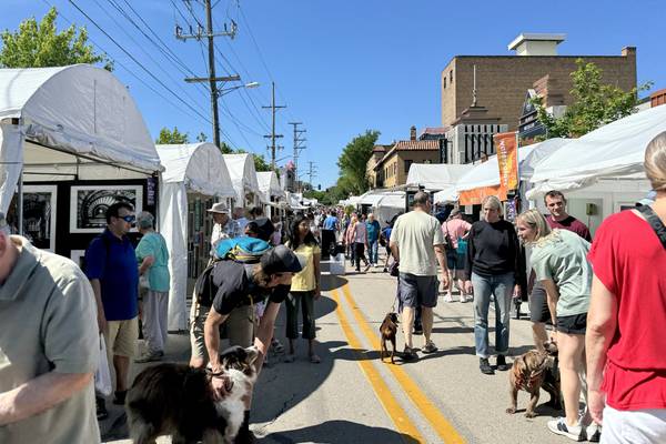 Volunteers needed for St. Charles Fine Art Show