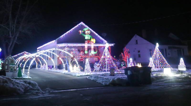 A view of a home synced to Christmas music in the 400 block of Lincoln Street on Wednesday, Dec. 17, 2025, in Princeton.