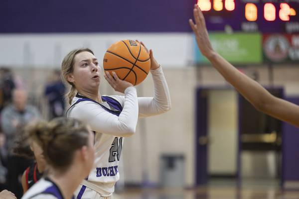 Dixon rolls past Rockford East in 3A regional semifinal