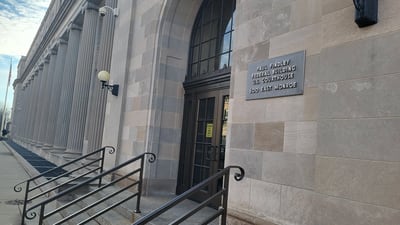 Justice Department sues for access to Illinois voter rolls