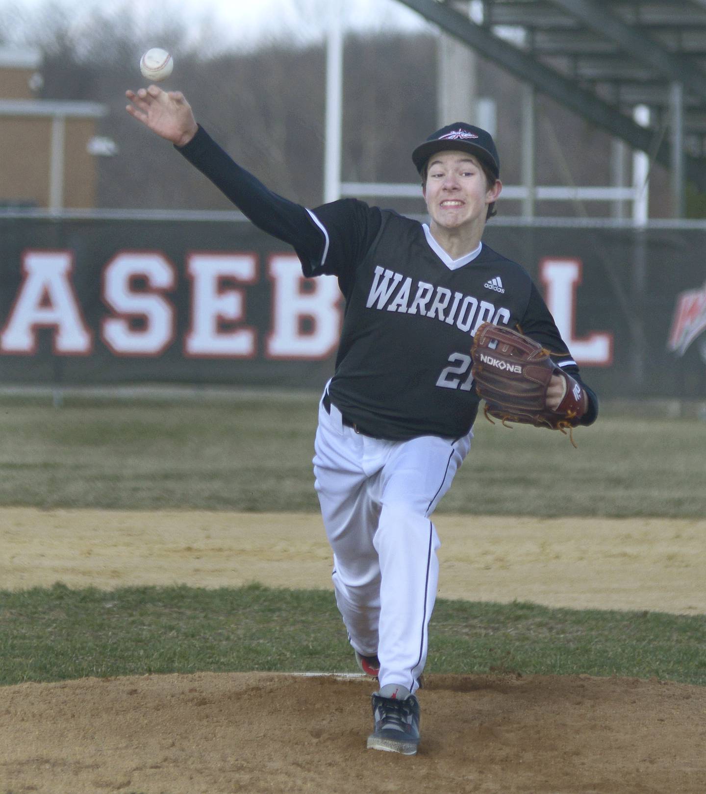 Woodland/Flanagan-Cornell pitcher Reece Pelnarsh  fires a pitch against Roanoke Benson after coming in relief in the 2nd inning Tuesday at Woodland.