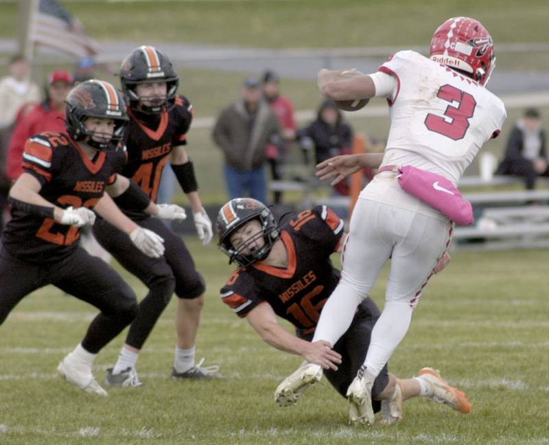 Milledgeville's Caleb Sarber takes down S. Beloit's Kaden Cook. The Milledgeville Missiles defeated the South Beloit SoBos 22-6 in Round 2 of the I8FB playoffs. The game took place at Milledgeville on Saturday, November 8th, 2025