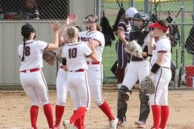 Softball: Ottawa, Lemont to meet for 3A sectional title on Friday