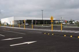 2025 new business review in the Illinois Valley: Amazon facility opens in Ottawa