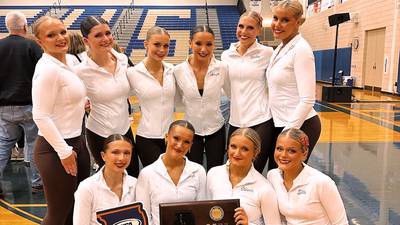 Joliet Catholic, Lockport dance their way to sectional titles
