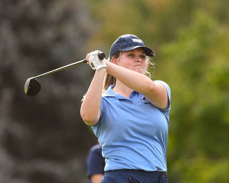 Darcey O’Cullivan of Plainfield South watches her shot after teeing off during the Southwest Prairie conference meet on Wednesday Sept. 24, 2025, held at Blackberry Oaks Golf course in Bristal.
