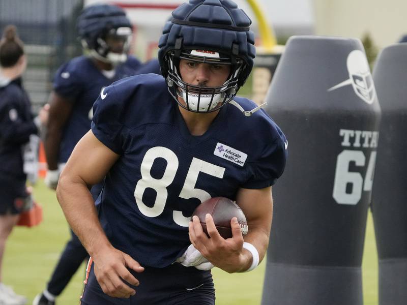 Bears training camp update: Offense comes out ‘sloppy’ at Family Fest practice