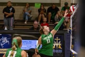 Seneca tops rival Marquette in straight sets at Bader