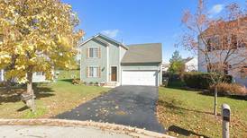 Residential home sells for $415,000 in Lake In The Hills