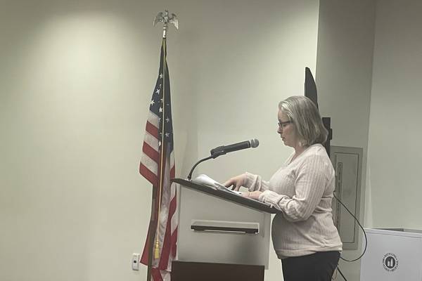 Plans for new youth homeless shelter in DeKalb gains initial city support