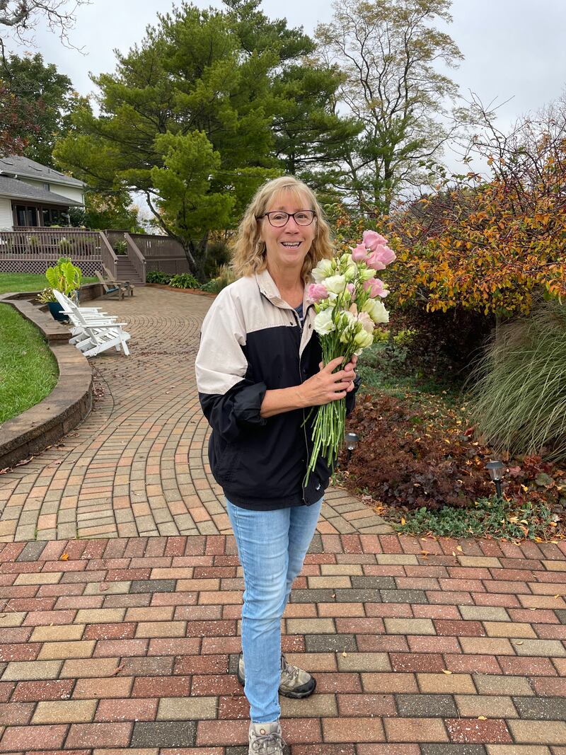 Workshop presenter and Master Gardener Amy Moore McKee brought flowers from her own garden for the flower arranging session.