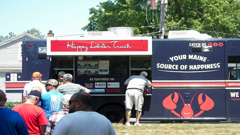Montgomery Street Eats returns with food trucks, music along the Fox River 