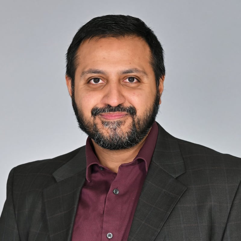 Muzamil Arshad, MD, has joined OSF HealthCare’s radiation oncology team at OSF Saint Elizabeth Medical Center in Ottawa.