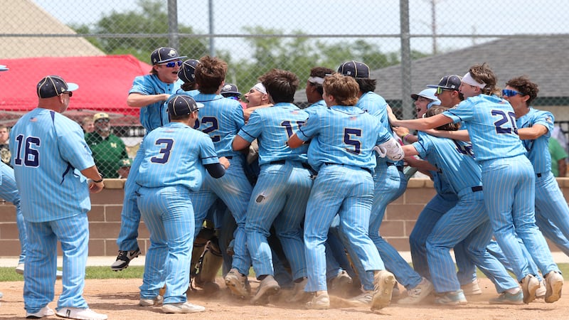 Photos: Marquette walks off in 4-3 win over Bishop McNamara, Class 2A regional championship baseball
