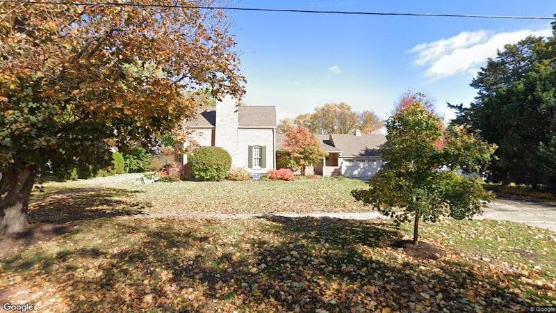 Residential home sells in Crystal Lake for $535,000