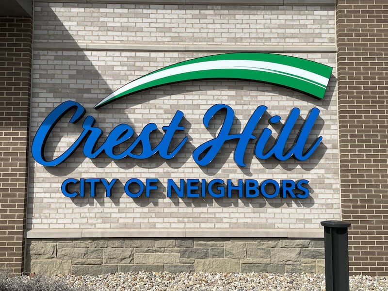 SIgn on the city of Crest Hill government building at 20600 City Center Blvd. as seen on March 10, 2025.