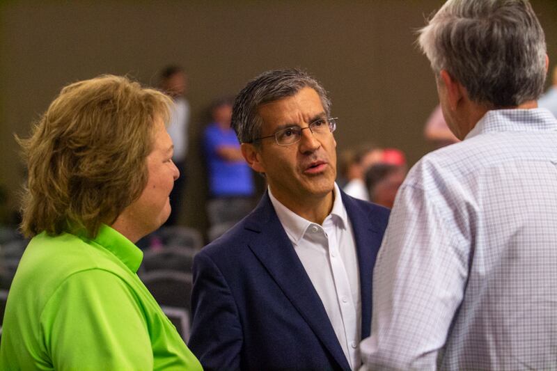Ted Dabrowski talks to fellow Republicans at a State Central Committee meeting in Springfield on Aug. 14, 2025.