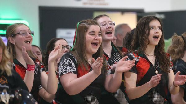 L-P girls bowling dominates from start to finish to win fourth straight regional title