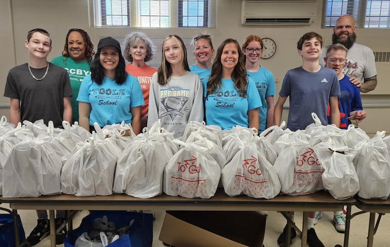 United Way of Ogle County recently announced the return of its Summer Eats meal program, providing free grab-and-go meals to children and teens in areas of Ogle County while school is out for the summer.