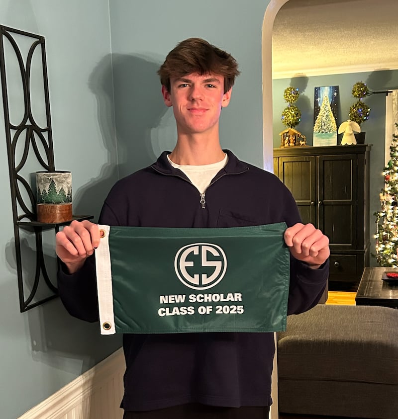 Downers Grove North High School senior is a recipient of the Chick Evans Scholarship, which is awarded to golf caddies