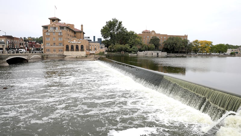 St. Charles open to modifying Fox River dam but wants to keep it for boating, recreation upstream