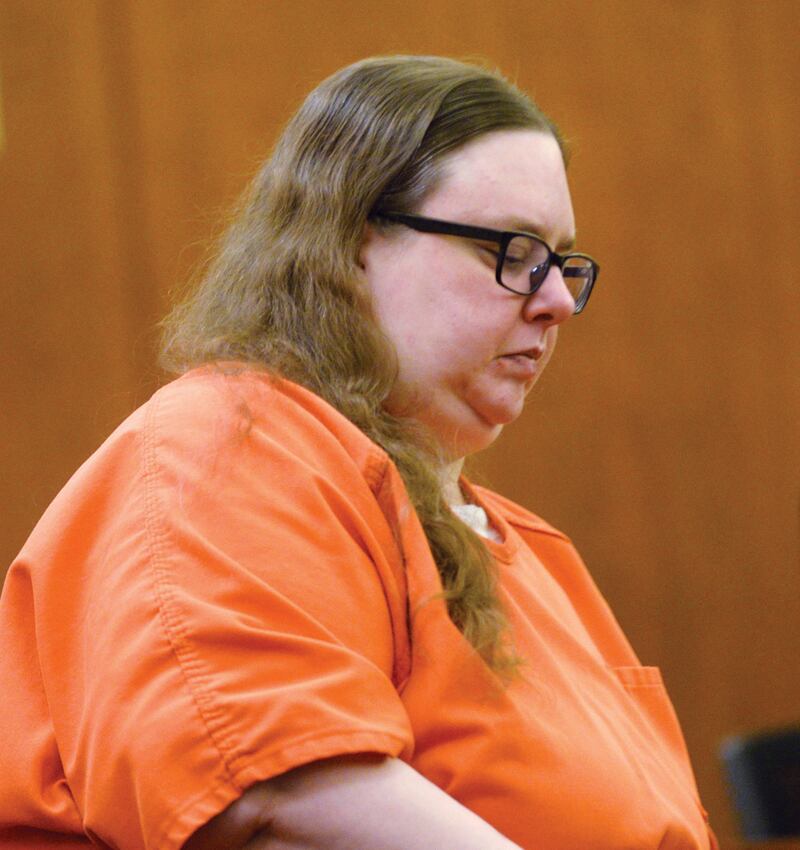 Sarah Safranek enters an Ogle County courtroom for a motion hearing on Thursday, Sept. 25, 2025. She is accused of killing her 7-yea-old son and has pleaded not guilty to all charges.