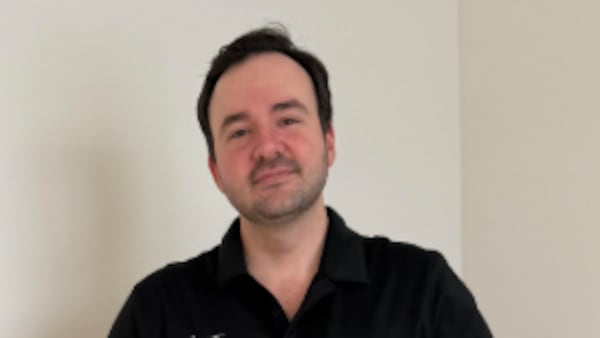 Yorkville hires Tommy Stokke as new girls basketball coach