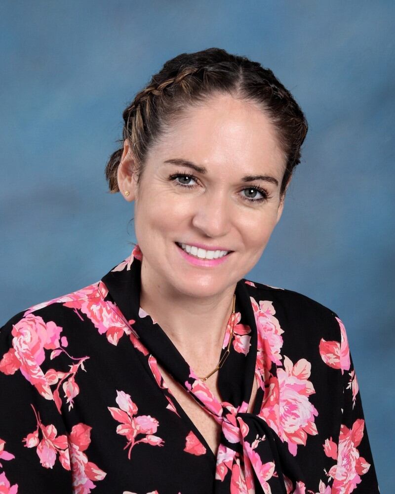 Joliet Central High School has announced that history teacher Erica Senffner has received the Frederick D. Drake History Teacher Alumni Award from Illinois State University.