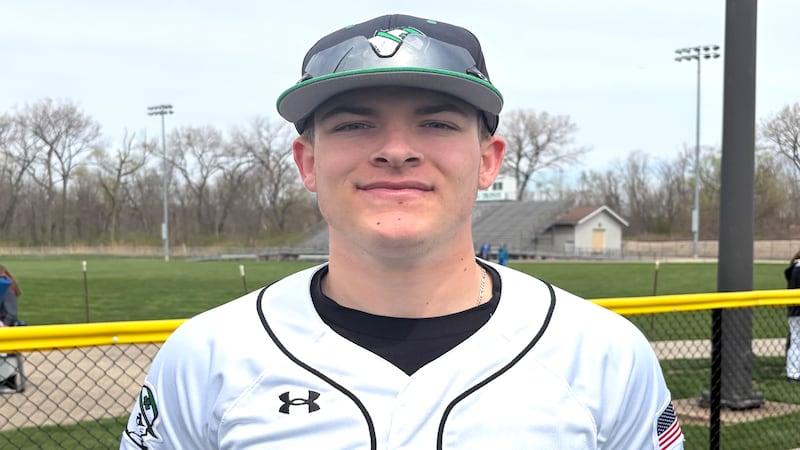 Cam Shriey, Seneca ride strong starts to third straight victory, topping Serena