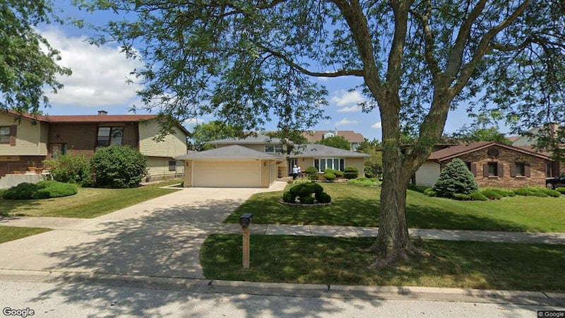 Single-family home sells for $455,000 in Addison