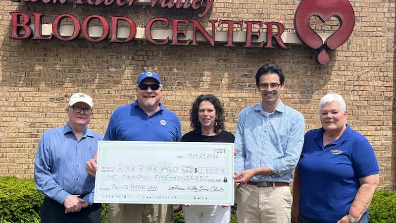 Stillman Valley Lions Club donates to Rock River Valley Blood Center