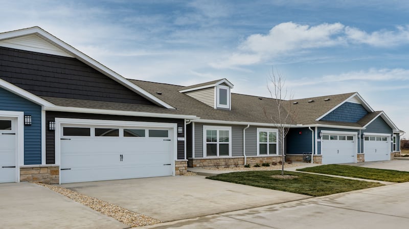 Redwood Apartments, located at 1036 Laceflower Drive, Crystal Lake.