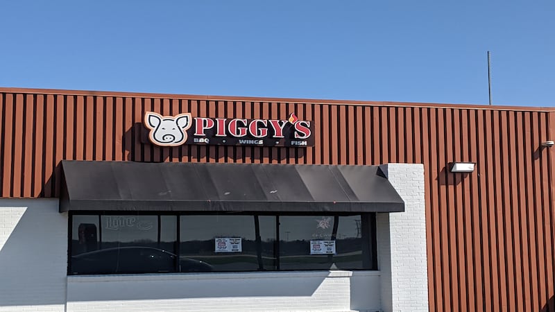 After closing in March, owners of Piggy’s BBQ in Plainfield look to operate a food truck business