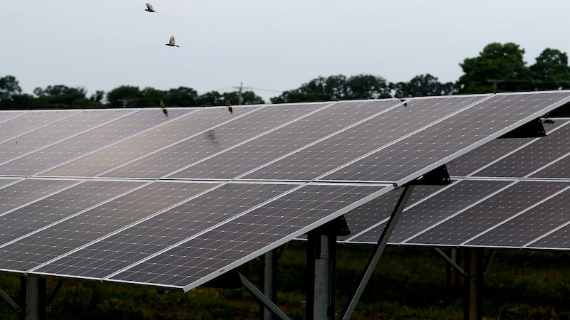 McHenry County Board chairman breaks ties to approve 2 solar farms