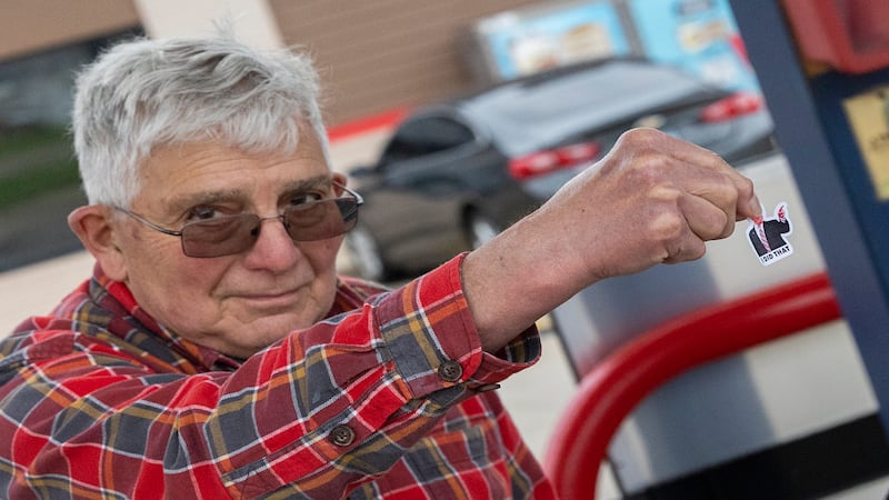 Gas price average spikes 56 cents in Illinois