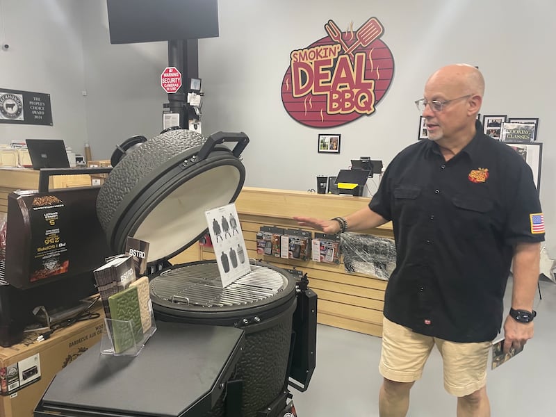 Smokin' Deal BBQ owner Jeff Silvers shares the advantages of cooking in a BSTRD Kamado Grill. BSTRD will be among product lines featured at Silvers' Oct. 4 Fall Flavor Fest at his Vernon Hills store.