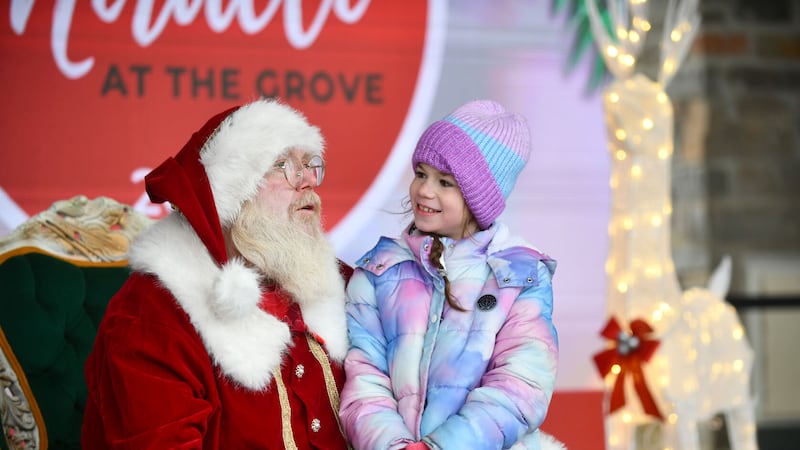Holiday spirit aplenty at Bourbonnais' Miracle at The Grove