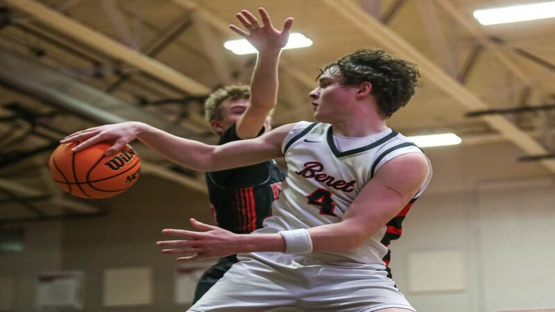 Benet’s Ethan MacDermot left Australia 9 months ago to chase his hoops dreams. Now he’s chasing a state title