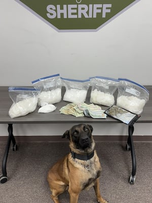 Grundy County Sheriff’s Office seizes 10 pounds of methamphetamine in arrest of Iowa residents